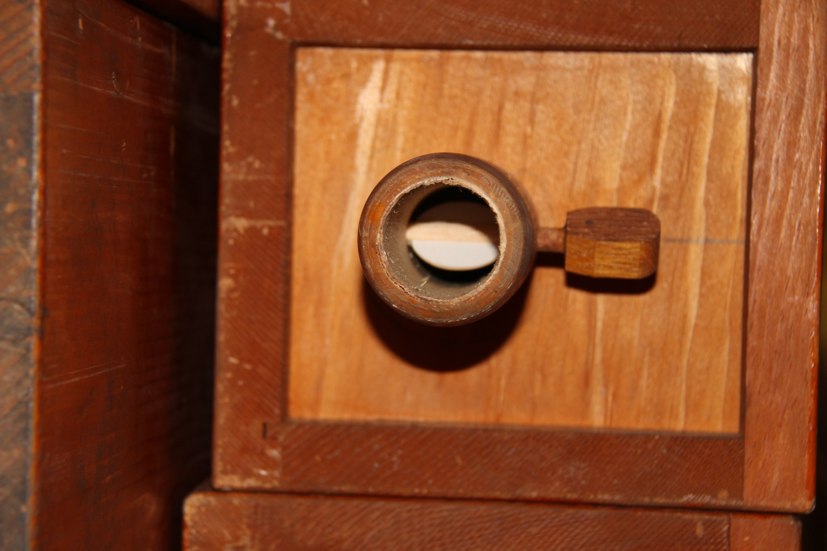 076 19 Aug 2013 Detail Pfeifenfuss Pedal Open Diapason CL